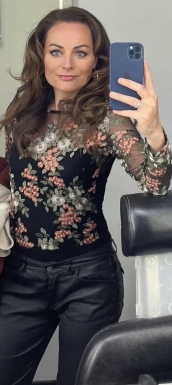 Victoria valentine image