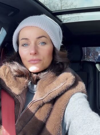 Victoria valentine image