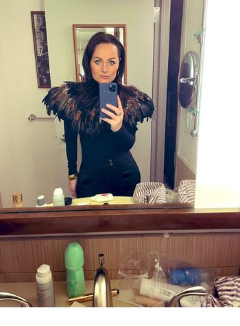 Victoria valentine image