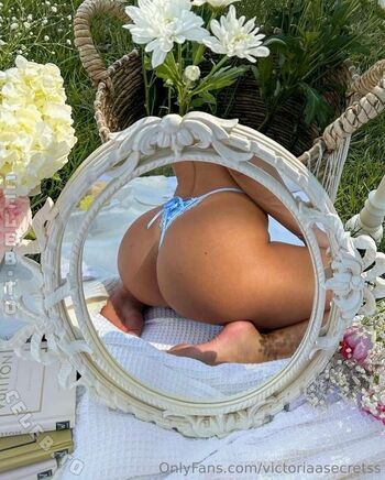victoriaasecretss