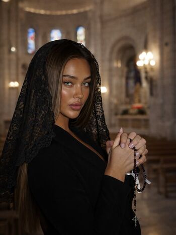 Vikagrram page 2 image