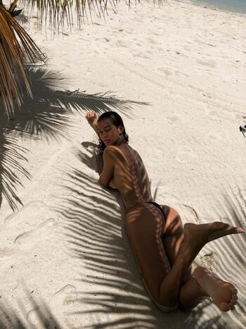 Vikagrram page 2 image