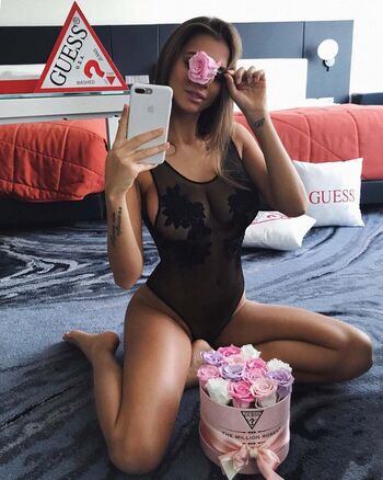 Viki odintcova image