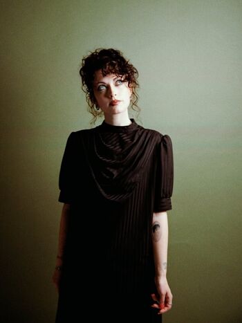 Violet grohl image