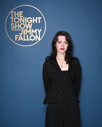 Violet grohl image