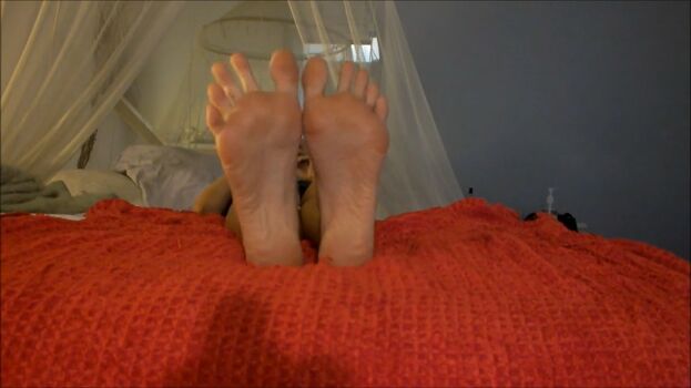 Violet s toes violet s perfect feet page 2 image