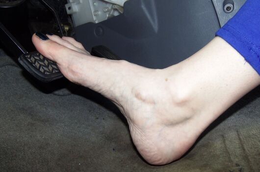 Violet s toes violet s perfect feet page 2 image