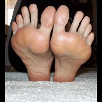 Violet s toes violet s perfect feet image