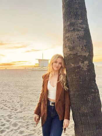 Virginia gardner 1 image