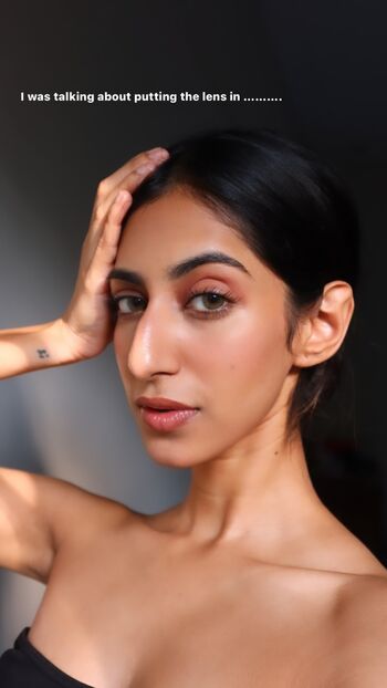 Vishnupriyaaa page 2 image