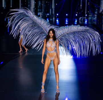 Vittoria ceretti image