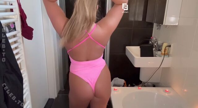 Vivian Bron