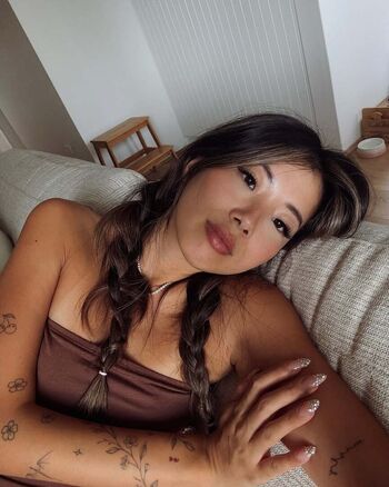 Vivian marie wong image