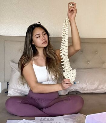 Vivian yu image