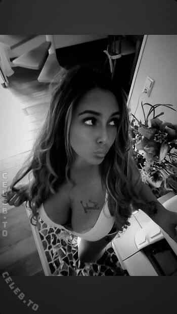 Vivien image