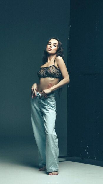 Viviviviiiviiii image