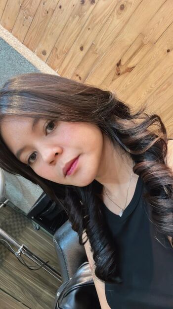 Vlora zakiyah page 2 image