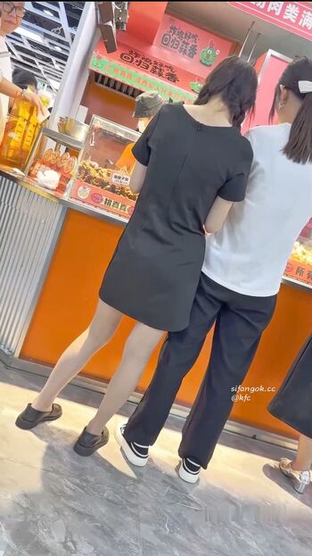 Voyeur Asian Pissing Toilet &Amp; Upskirts Only