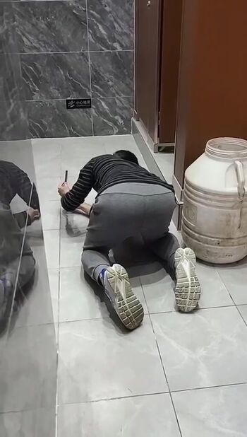 Voyeur Asian Pissing Toilet &Amp; Upskirts Only