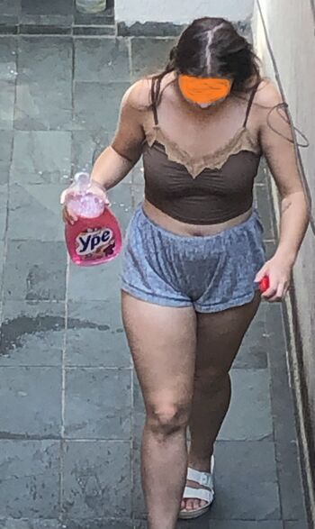 Voyeur vizinha image