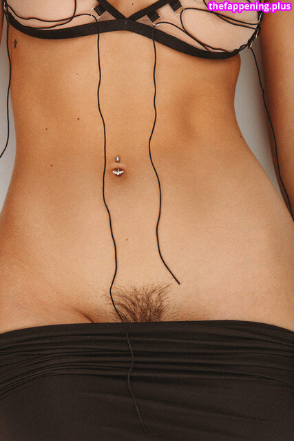 vvabia / vvabia_ Nude OnlyFans Photo #8