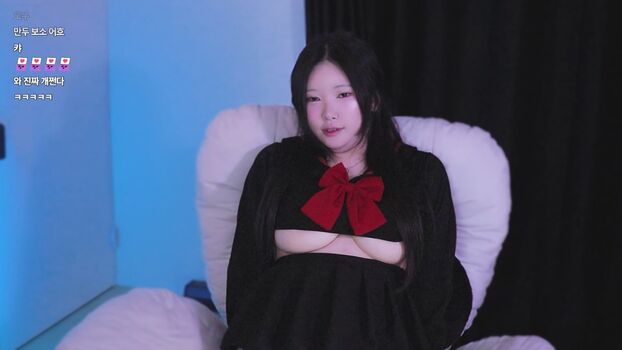 W 0 0 n image