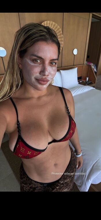 Wanda nara page 3 image