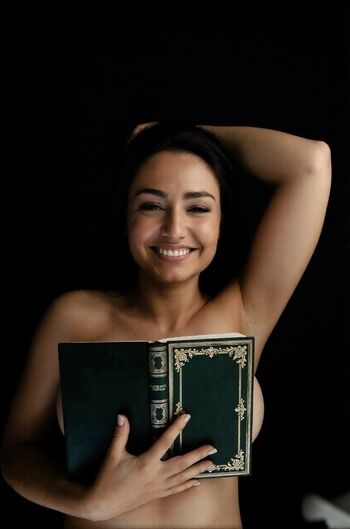 Whisperaudios asmr 1 image