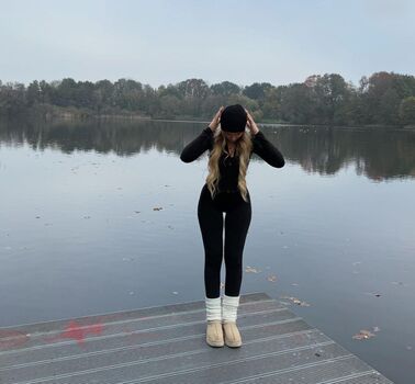 Wieke image