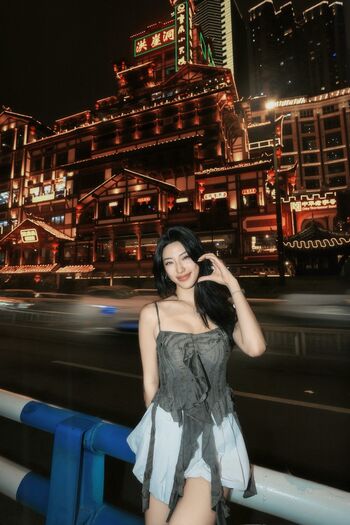 Winnie chang 1 image