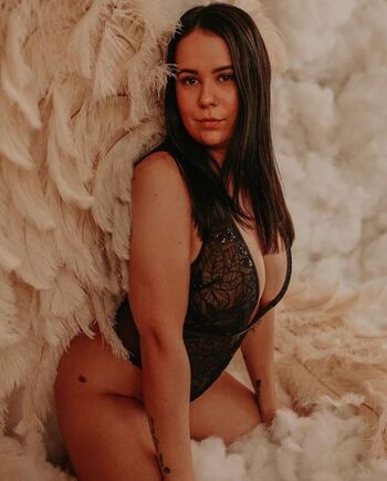 Women motorsports page 7 image