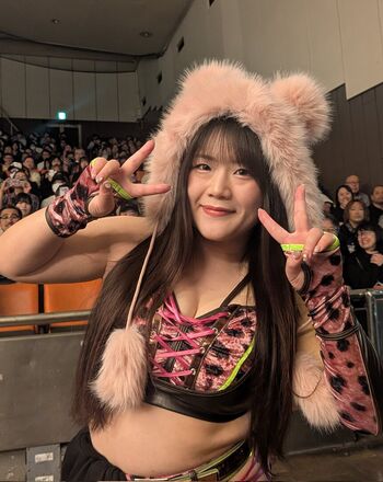 Womenjoshi page 4 image