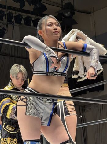 Womenjoshi page 2 image