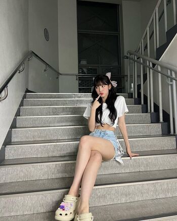 WomenK-pop