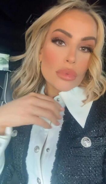 Wwe natalya neidhart the boat image