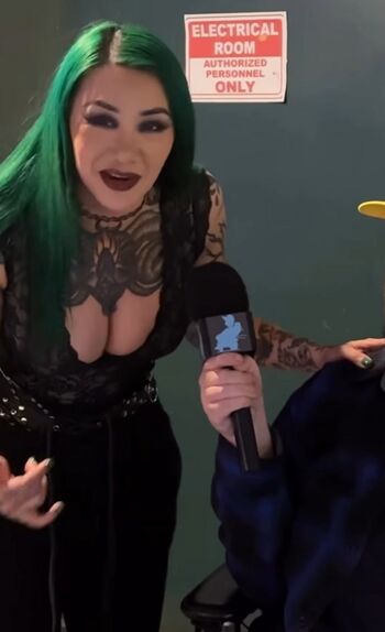 Wwe shotzi page 2 image