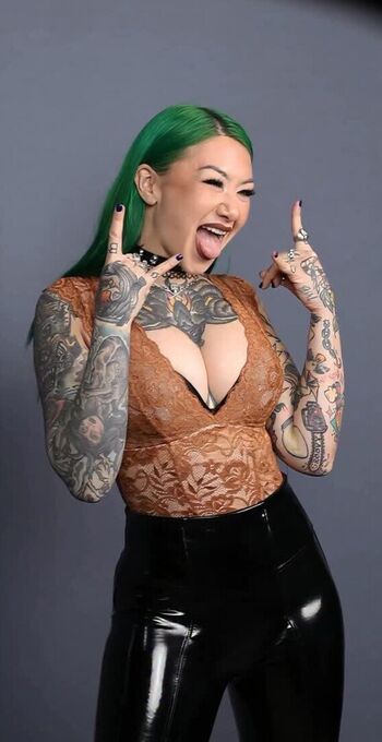 Wwe shotzi page 2 image