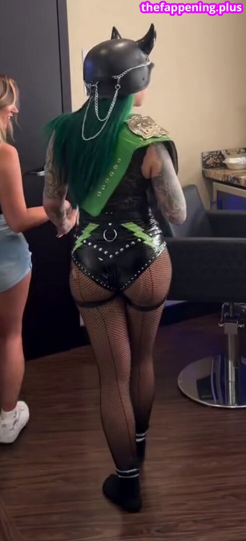 Shotzi Blackheart / ShotziWWE / WWE Shotzi नग्न OnlyFans फोटो #419