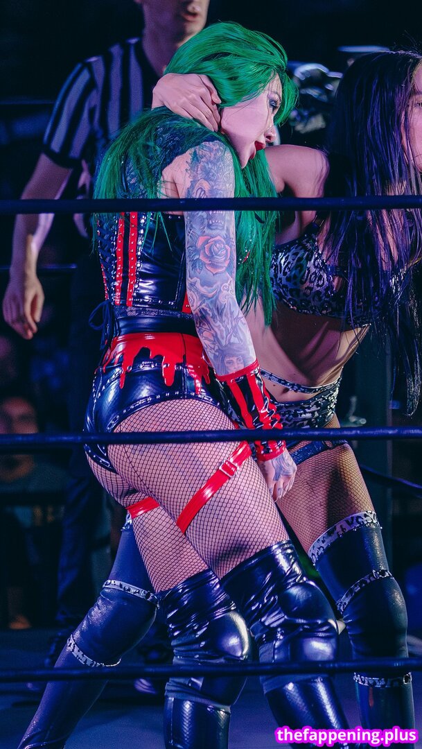 Shotzi Blackheart / ShotziWWE / WWE Shotzi Foto OnlyFans Nua #485