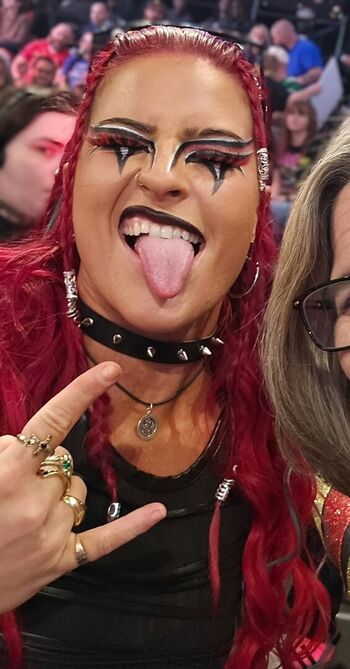 Wwe zaria page 2 image