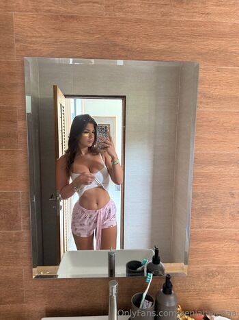 Xeniahelenaa 1 page 2 image