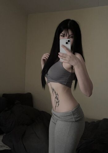 Xiavampire page 2 image