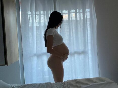 Xiomaraechavarria page 2 image