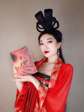Xiran jay zhao image