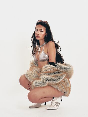Xsophiapriceyx image