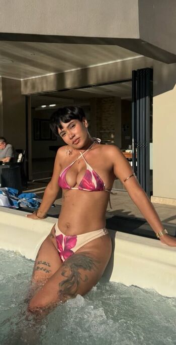 Xtacey, Stacey Africa