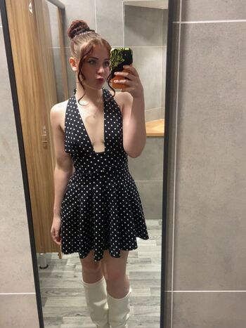 Xxemilyxxmcx image