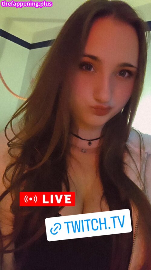 xXLaureliaXx Nacktes OnlyFans Foto #6