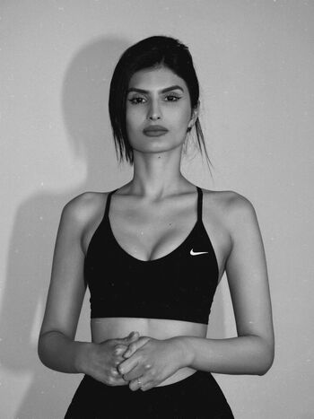 Yael Cohen Aris