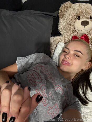 Yafavcapricornmami image